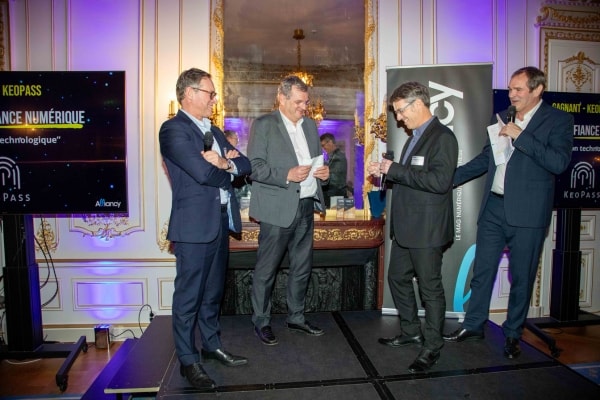Keopass fusionne toutes les authentifications professionnelles dans une seule empreinte digitale