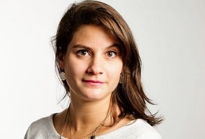 Camille Zoppardo, responsable de la marque employeur, rappelle la volonté de Mazars d'allier service et innovation. ©Mazars