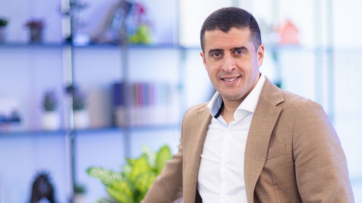 Piloter une ESN : Nourdine Bihmane (Konecta), quand l’IA pose l’ambition d’un service augmenté… résolument humain