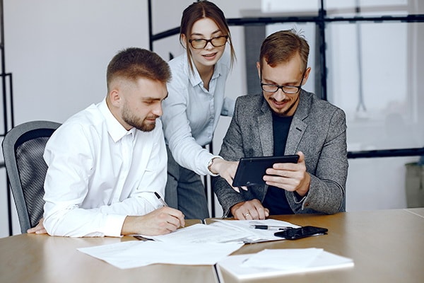 L’Afnic, Cinov Numérique et NeoCamino soutiennent TPE, commerces et artisans dans leur transformation