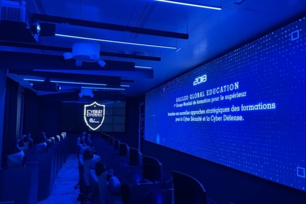 Cyber Expérience : une salle d’entrainement unique pour tester ses biais et émotions pendant une crise cyber