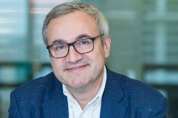 [Tribune] Les entreprises peuvent profiter des accélérations offertes par l’intelligence artificielle générative … ou se faire distancer