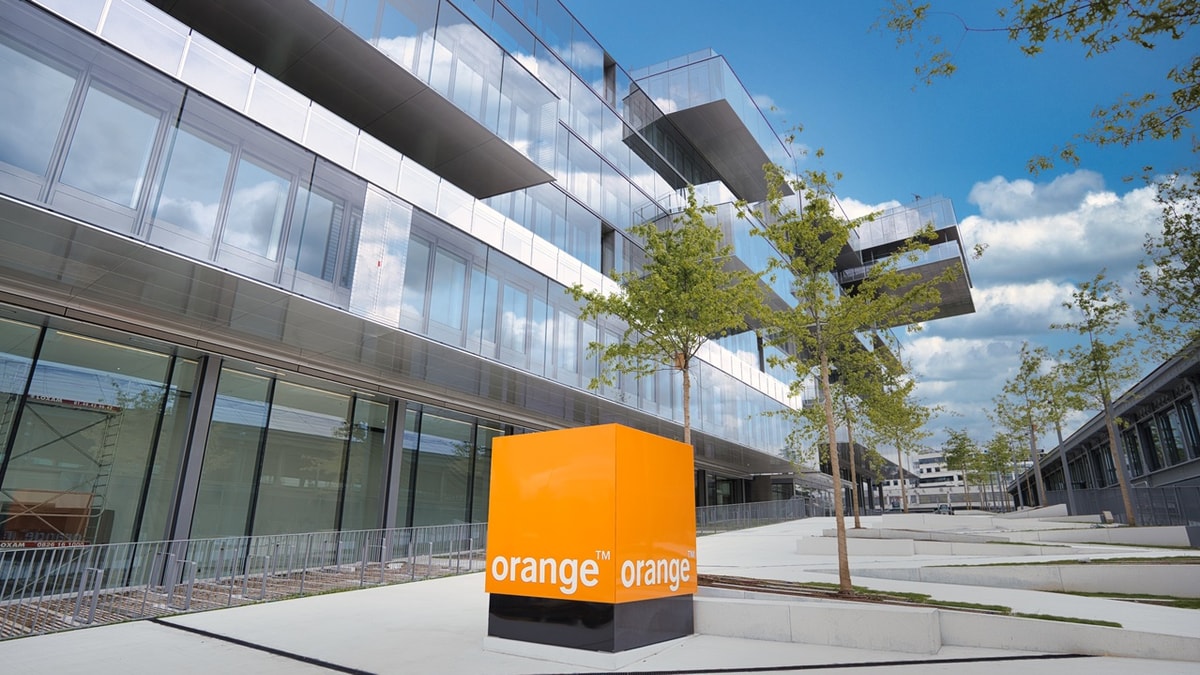 Orange et Morrison veulent créer une coentreprise de data centers pour renforcer le cloud souverain européen