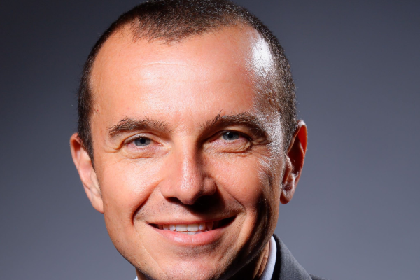 Olivier Blum de Schneider Electric sacré DRH de l’année et ExterionMedia France remporte le prix de l’Innovation RH 2019