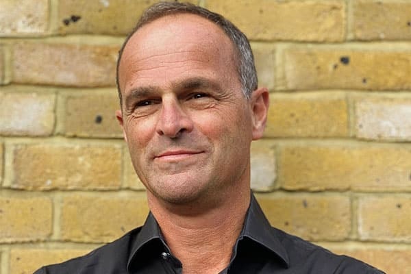 [Tribune] Un an après, il n’y aura pas de retour “à la normale”