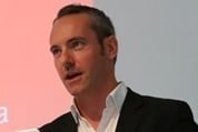 Damien Viel prend la tête de Twitter France