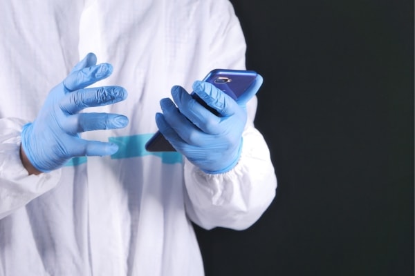 [Chronique] Ondes électromagnétiques des smartphones et risques pour la santé : où en est-on ?