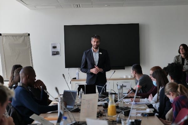Paris 2024 accompagne des athlètes dans des projets à impact social et environnemental