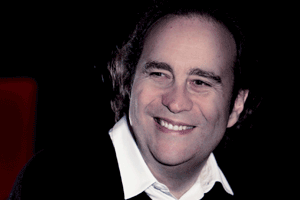 La première promotion de l’école parisienne d’informatique créée par Xavier Niel fait sa rentrée en novembre. Pour former les talents aux emplois de demain dans les TIC, elle mise sur une pédagogie « autogérée », le « peer-to-peer learning ».