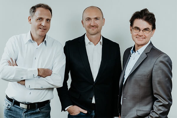 PORTRAITS-EQUIPE-DIRIGEANTS-IMAGINO-PARIS---Essentielle-photographie