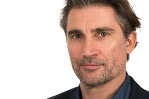 Mobile, Social ou IA First ? Consumer First !