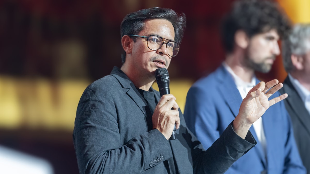 Aymeril Hoang, directeur du programme EuroCommons chez CDC, prône une coalition européenne de l'open source