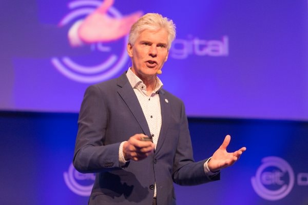 Willem Jonker (EIT Digital) : « L’Europe doit prendre position sur la 5G pour éviter la domination de grands acteurs technologiques. »
