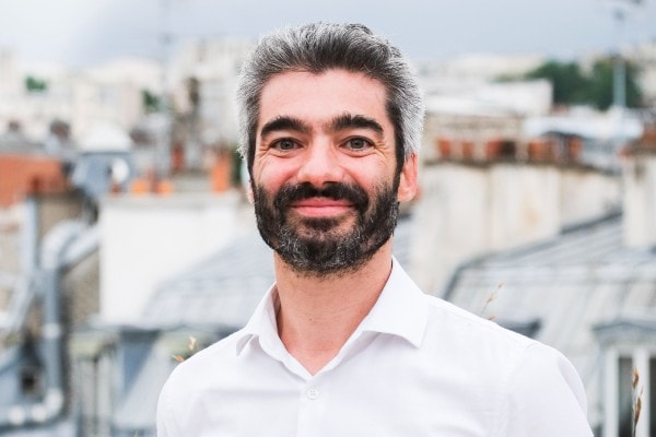 Raphaël Labbé (Wiztrust) : « La blockchain est une très bonne solution pour combattre la désinformation financière »