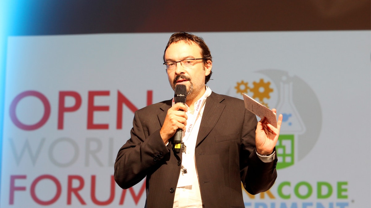 Open Source : “Il faut une volonté politique claire. L’État doit donner l’exemple”