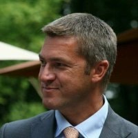 Former à la donnée les équipes en interaction avec les clients