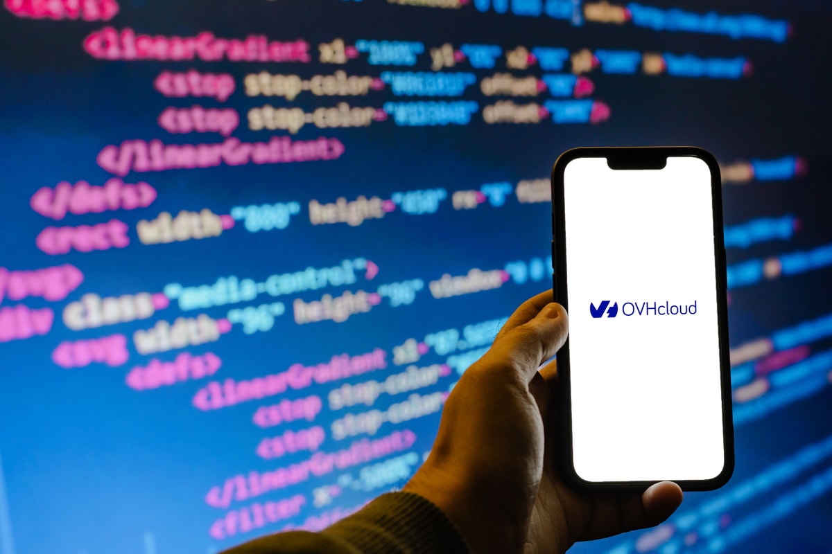OVHcloud achète un concepteur de modèles spécialisés d'IA