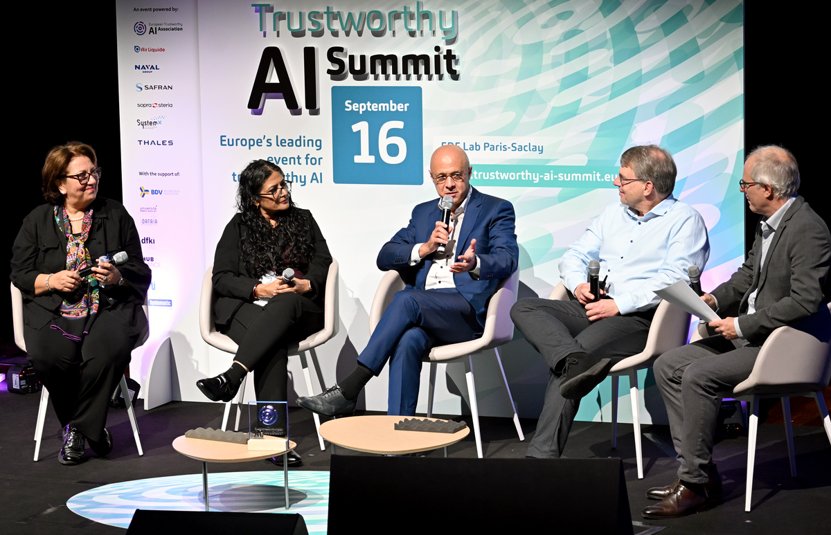 Intelligence artificielle : les industriels en recherche de confiance