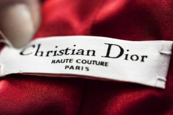 Dior Couture : l’IA au service de 2 000 vendeurs dans 230 magasins