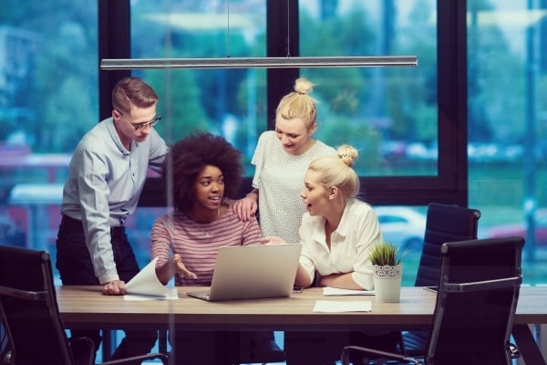 Mazars en France lance son premier incubateur de startups