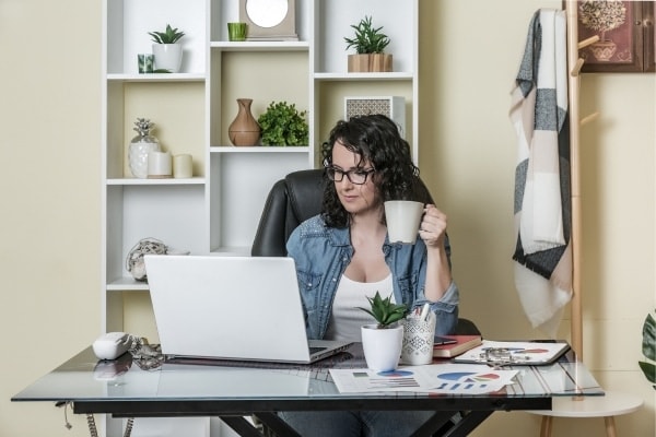 Ils font partie de l’équipe… sans être salariés : comment mieux gérer les « externes » ?
