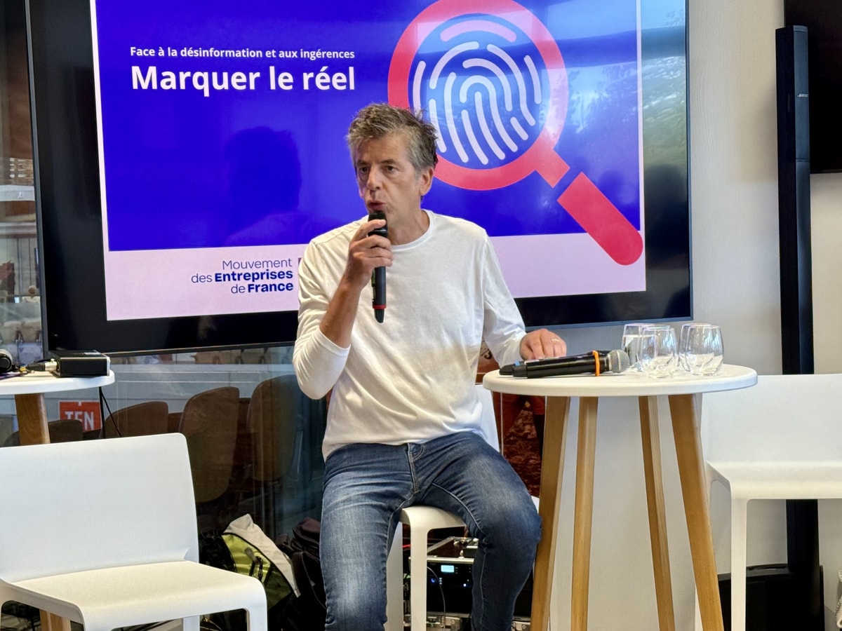 Désinformation et ingérences : marquer le réel pour restaurer la confiance
