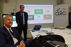 Nicolas Duffour (ministère de l’Intérieur) et Xavier Poisson Gouyou Beauchamps (HPE, au second plan)