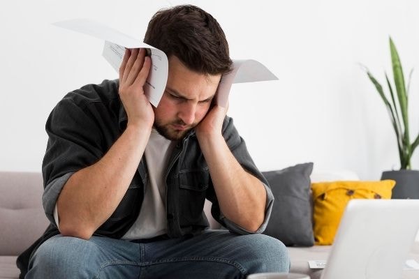 [Chronique] Désaccords sur le télétravail : il est temps de changer de lunettes et de sonotone !