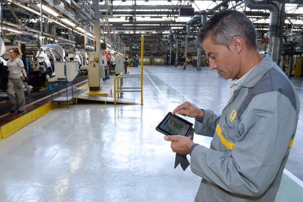 Groupe Renault s'associe à Google Cloud pour accélérer la transformation de ses usines