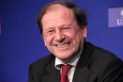 Hervé Novelli, co-fondateur du portail WikiPME