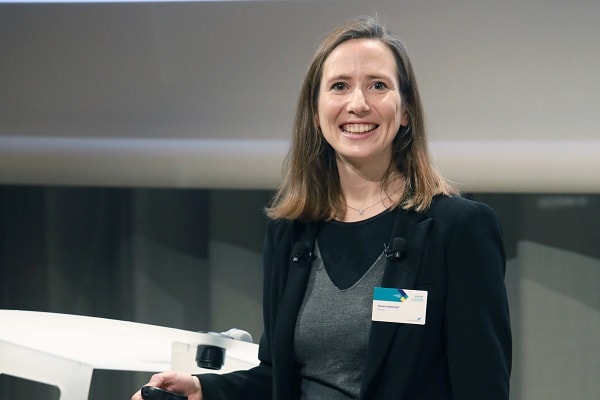 Nathalie Brousset (La Poste) : « Un projet digital workplace pour 200 000 salariés est plus qu’un simple changement d’outil »