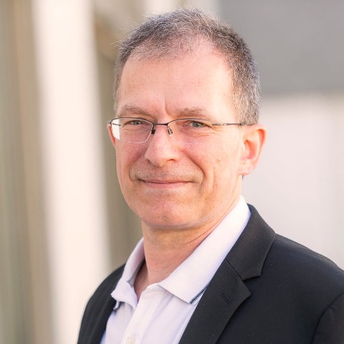 Francois  Caron