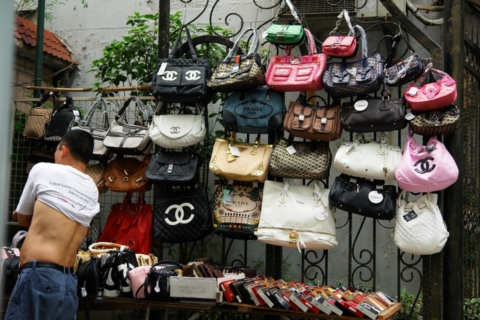Sacs contrefaits