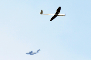 Créée en mars 2011 par quatre ingénieurs du secteur pétrolier et aérospatial, la jeune pousse française spécialiste du drone civil, Delair-Tech, prend son envol en annonçant une levée de fonds de 3 millions d’euros.