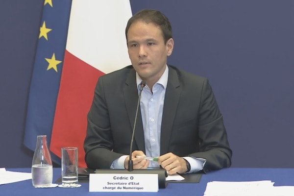Cédric O, secrétaire d'État chargé du Numérique, lors de la conférence de presse sur l'application StopCovid du mardi 23 juin 2020.