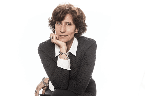 L’avocate Emmanuelle Barbara, spécialisée en droit du travail, droit de la sécurité sociale et de la protection sociale