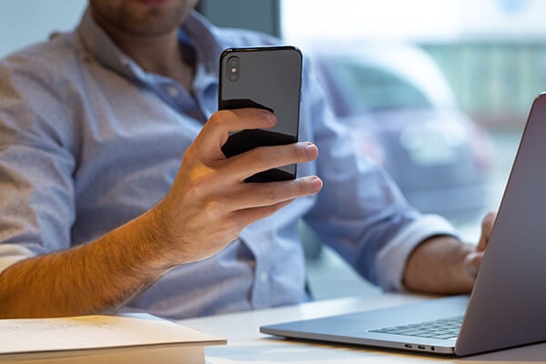 Le digital a horreur du vide
